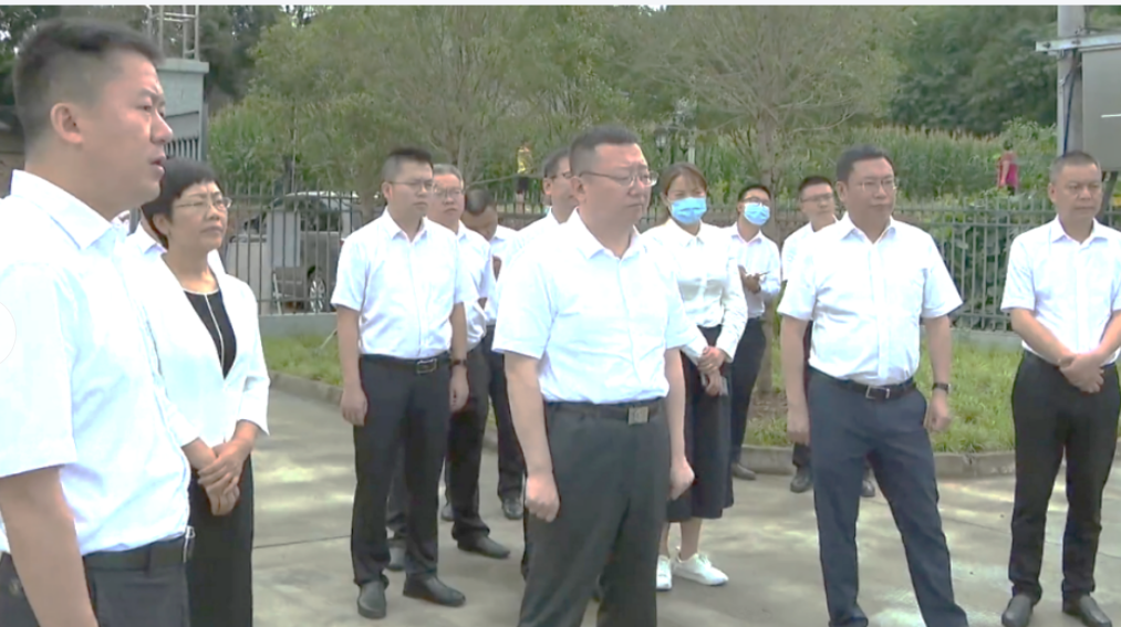 市委经济工作会议谋篇布局 锚定三大方向筑牢产业根基​